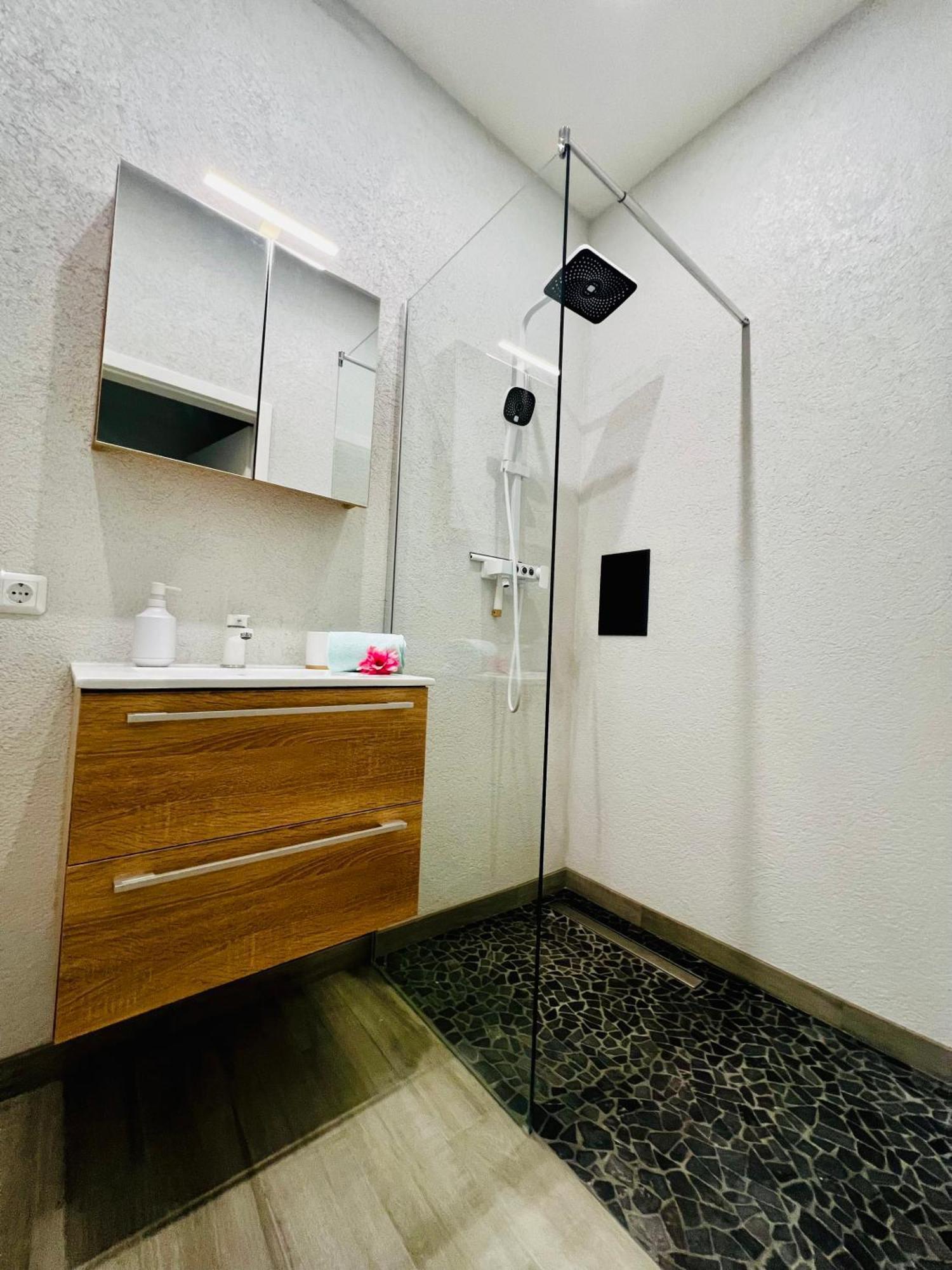 Holi Day Spa 2-Bett Zimmer App 4 Берлін Екстер'єр фото